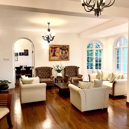 Samindra Villa Канди Экстерьер фото