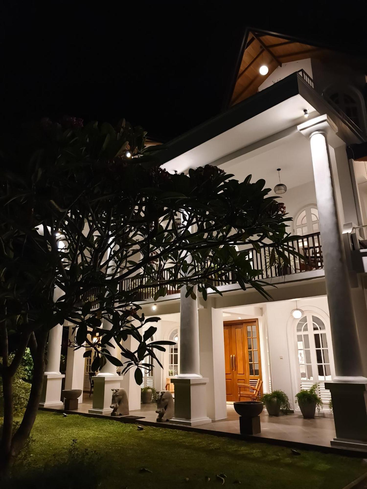 Samindra Villa Канди Экстерьер фото