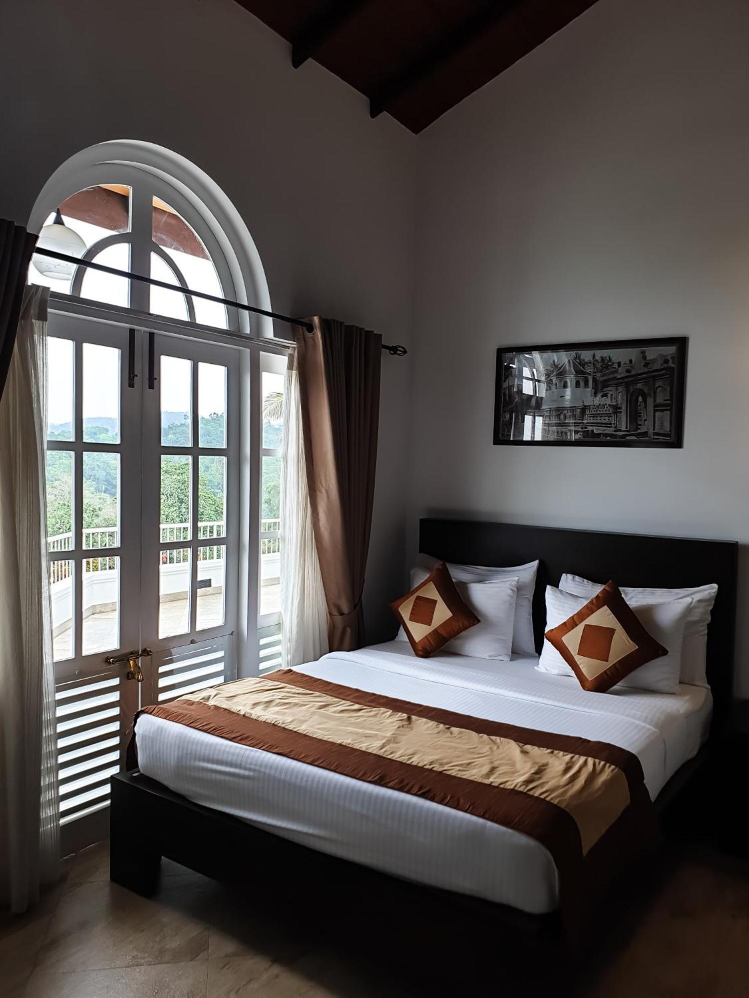 Samindra Villa Канди Экстерьер фото