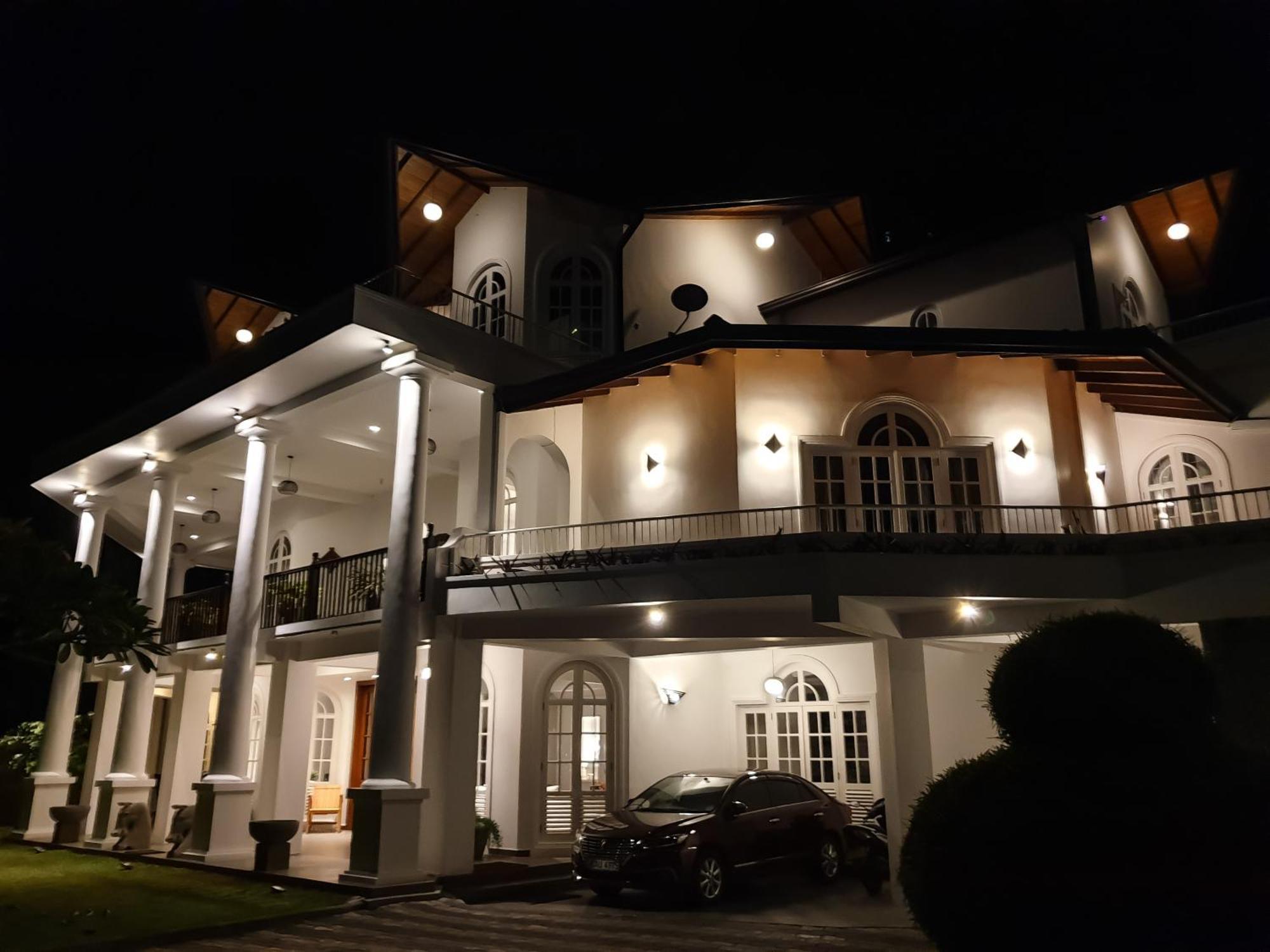 Samindra Villa Канди Экстерьер фото