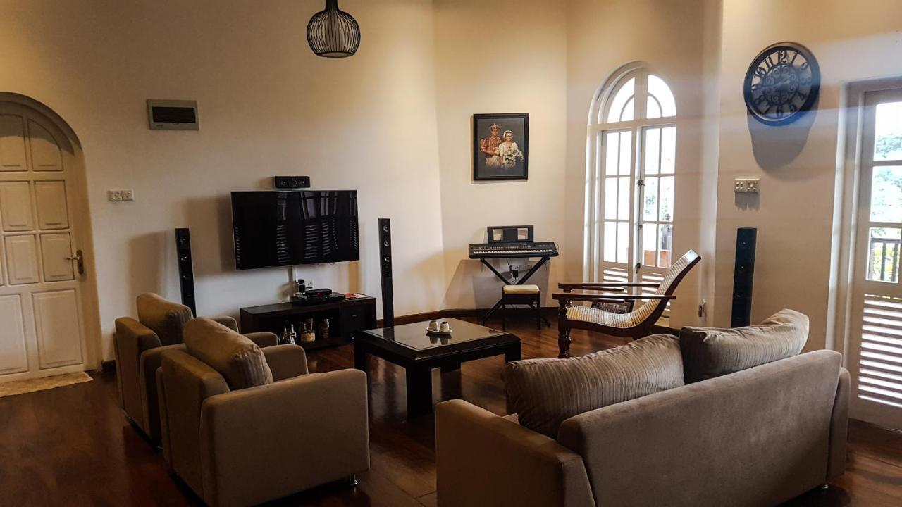 Samindra Villa Канди Экстерьер фото