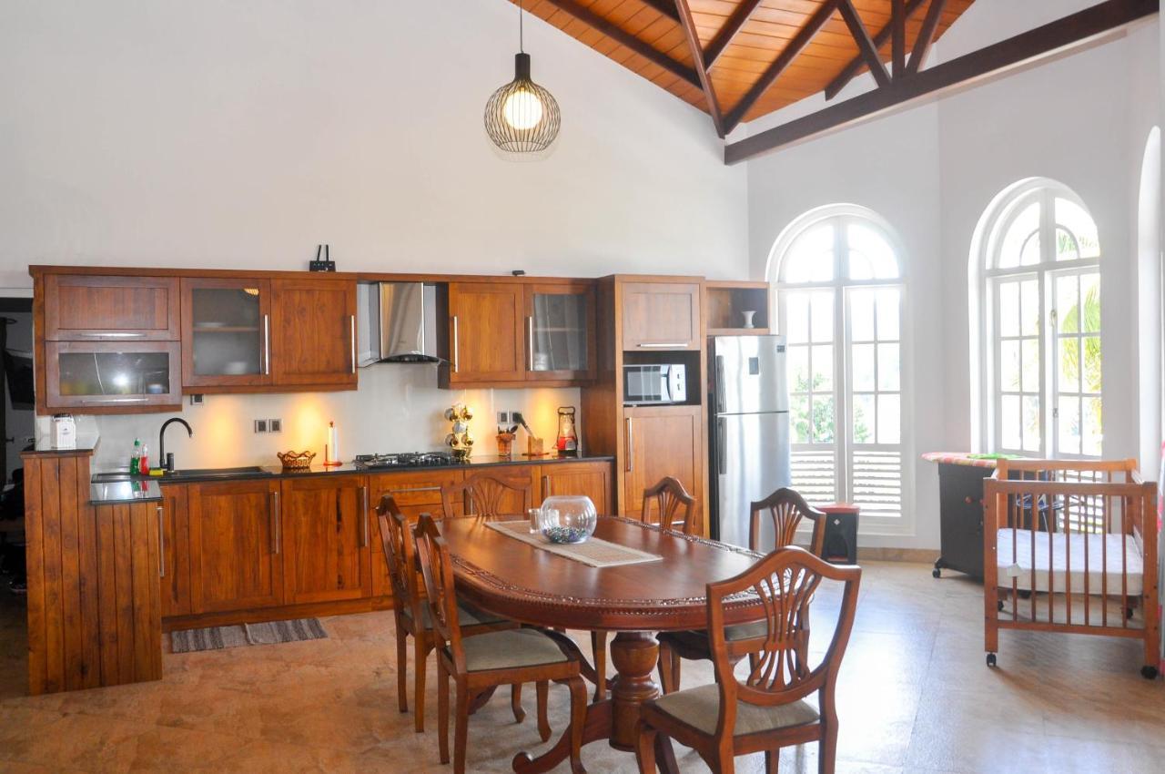 Samindra Villa Канди Экстерьер фото