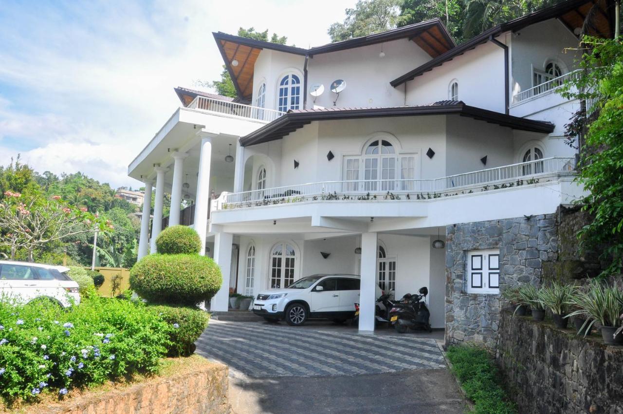 Samindra Villa Канди Экстерьер фото